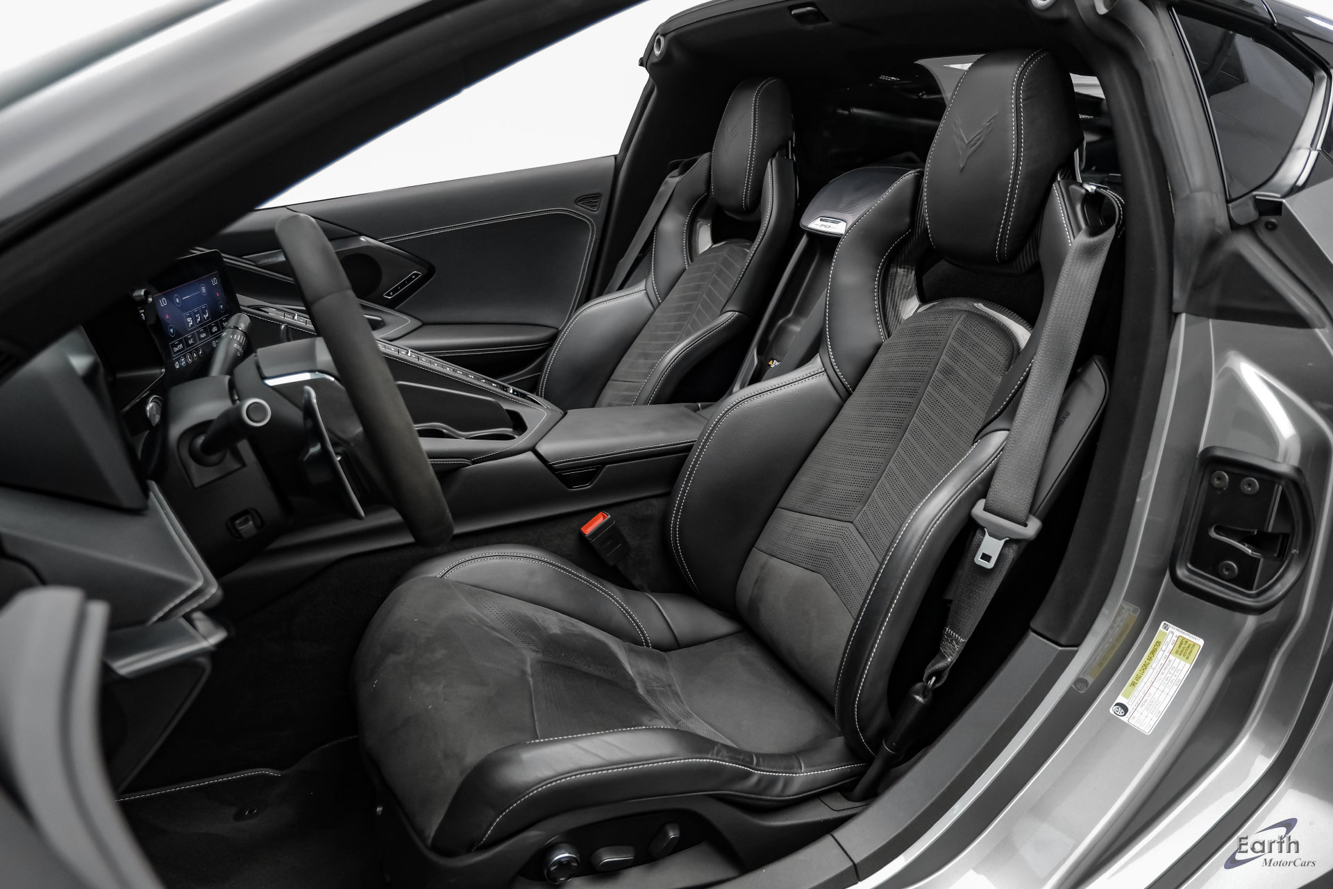 Used 2023 Chevrolet Corvette Stingray Preferred Cpe w/ Z51 Performance Package RWD image 48