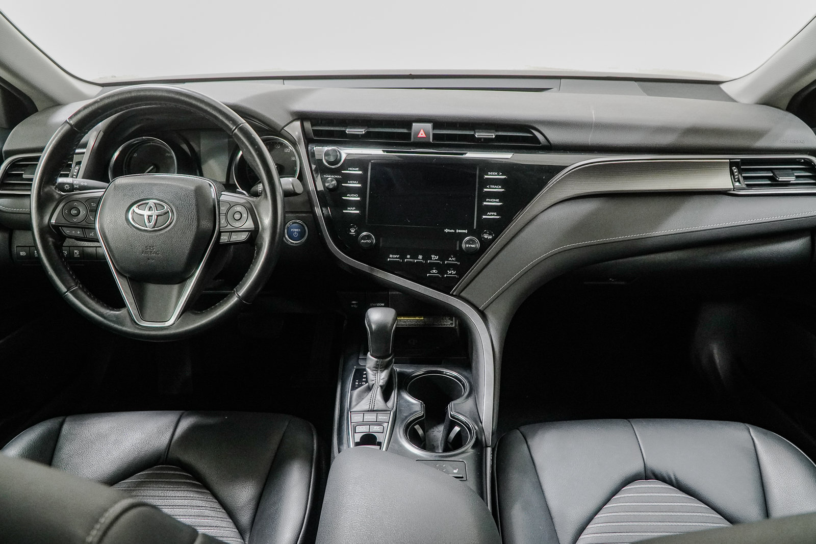 Used 2019 Toyota Camry SE w/ Audio Package FWD image 24