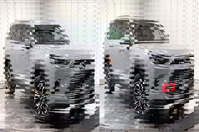 New 2026 Toyota Grand Highlander AWD Hybrid image 2