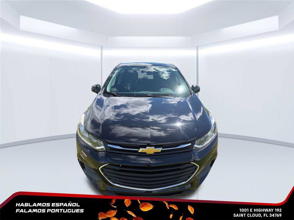 Used 2022 Chevrolet Trax LS w/ Tint and Cruise Package FWD image 8