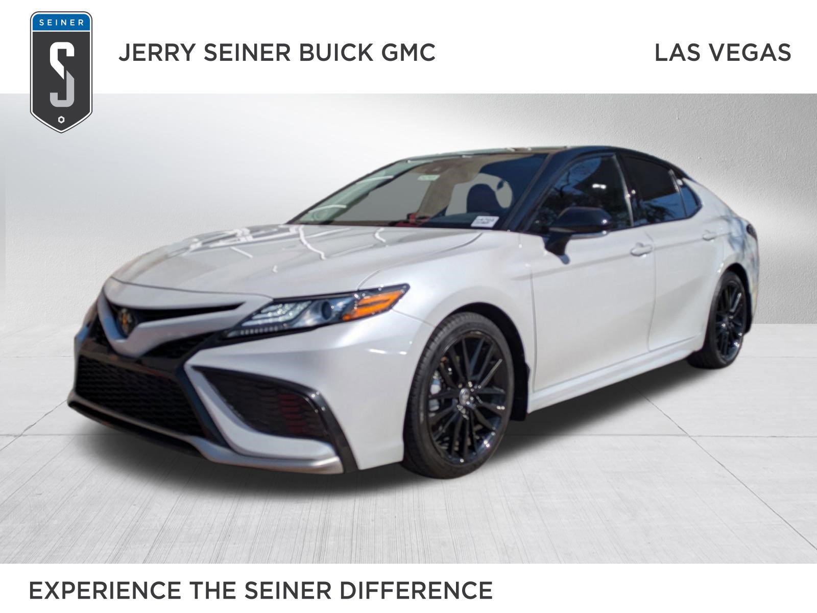 Used 2023 Toyota Camry XSE w/ Navigation Package AWD/4WD image 1
