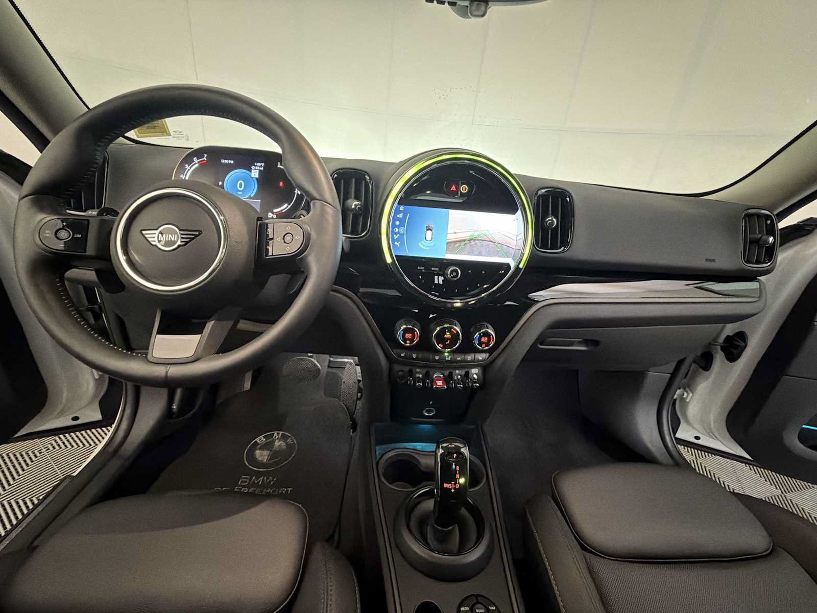 Used 2024 MINI Cooper Countryman S w/ Premium Package AWD/4WD image 15