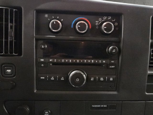 Used 2011 Chevrolet Express 1500 LT w/ LT Preferred Equipment Group AWD/4WD image 16