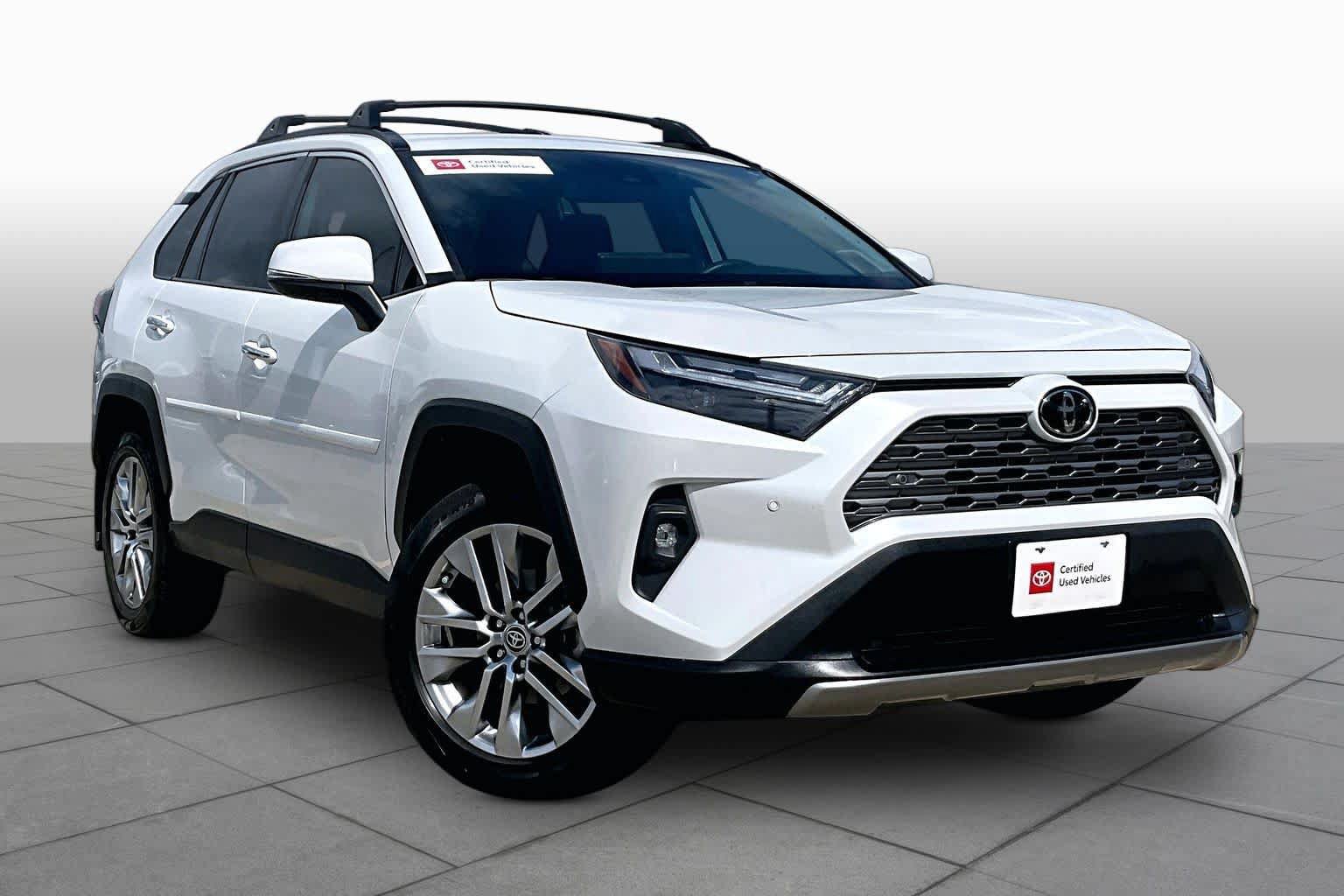 Certified 2023 Toyota RAV4 Limited FWD image 3