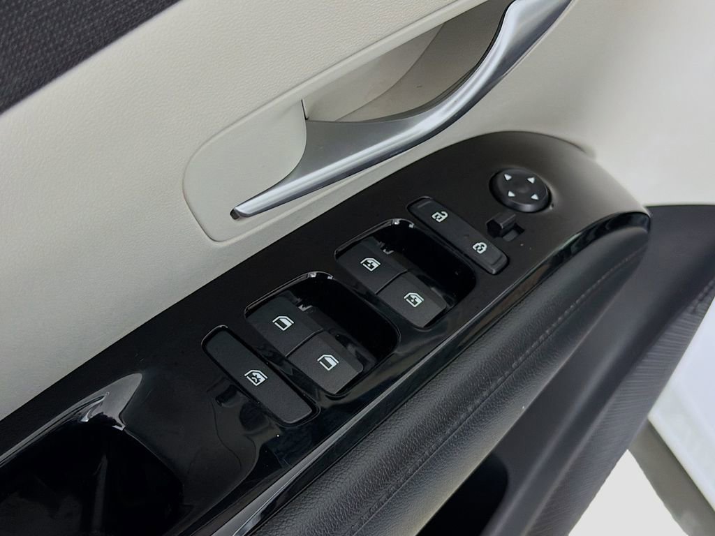 Used 2023 Hyundai Tucson Limited image 21