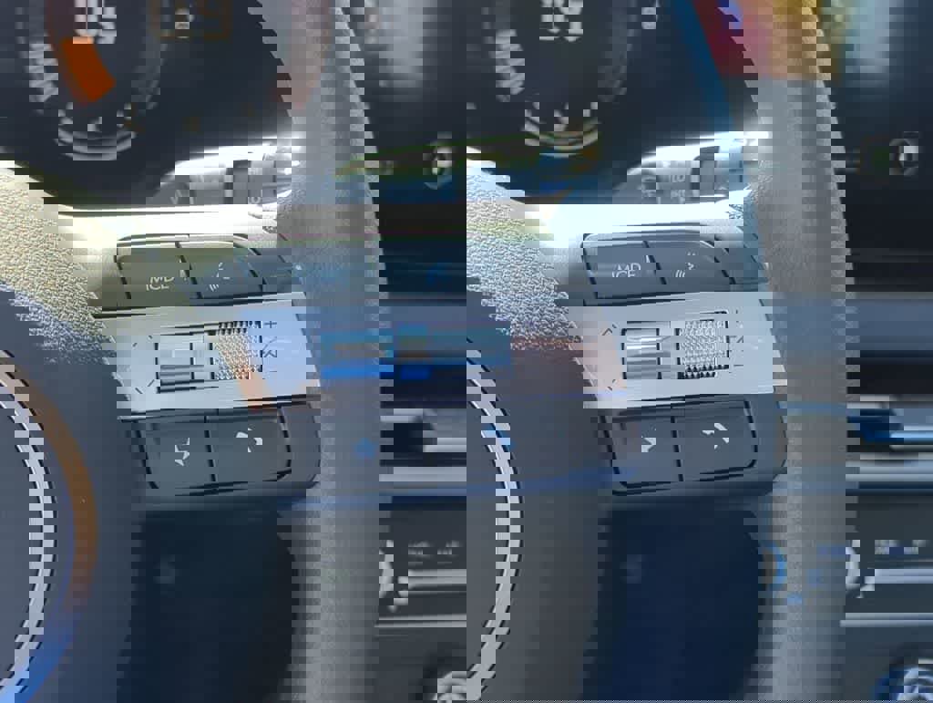 New 2026 Hyundai Tucson SE image 25