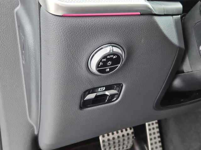 Used 2025 Mercedes-Benz GLC 43 AMG 4MATIC Coupe image 24