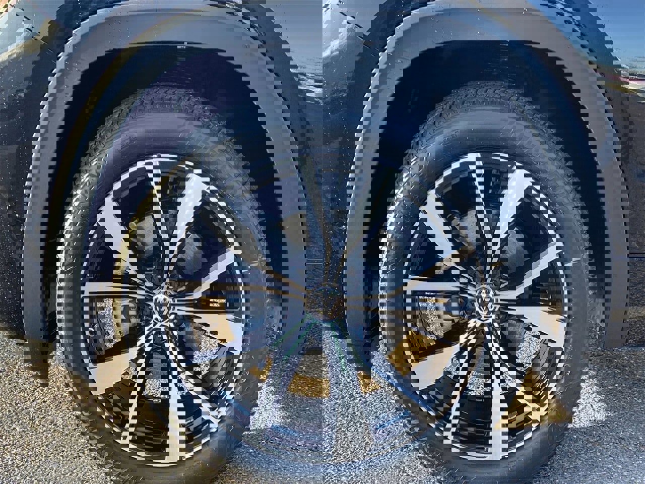 New 2026 Volkswagen Atlas SEL Premium R-Line image 6