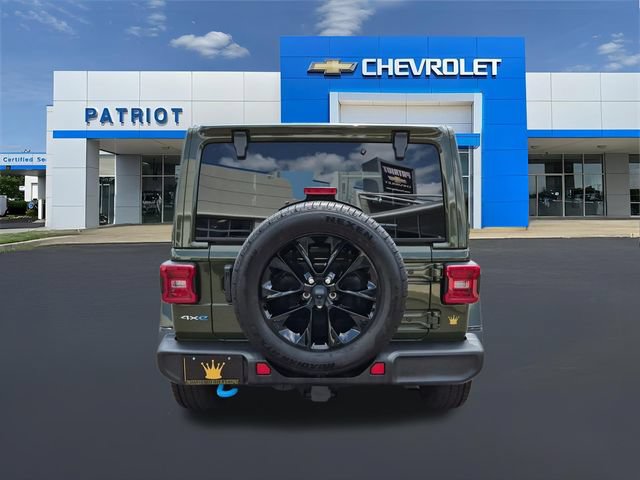 Used 2024 Jeep Wrangler Unlimited Sahara w/ Technology Group AWD/4WD image 9