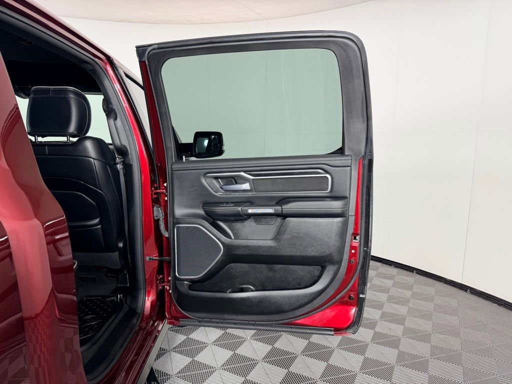 Used 2023 RAM 1500 Laramie image 31