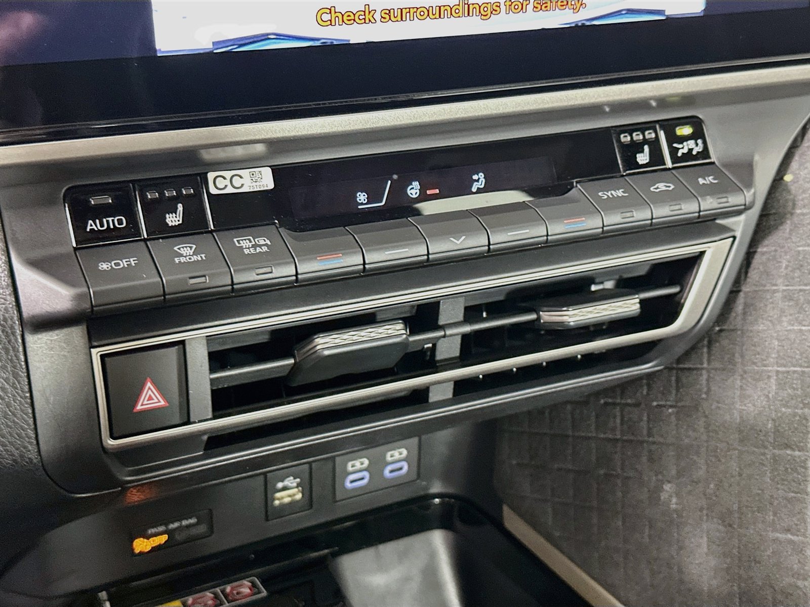 Certified 2025 Toyota Camry XLE AWD/4WD image 16