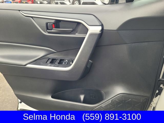 Used 2024 Toyota RAV4 LE image 13