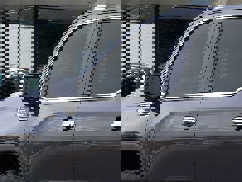 New 2026 GMC Sierra 1500 SLT w/ SLT Premium Plus Package image 14