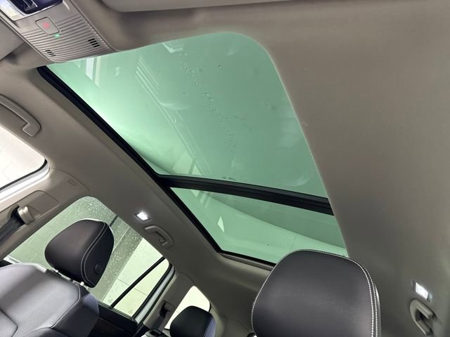 Used 2025 Volkswagen Atlas SEL image 23