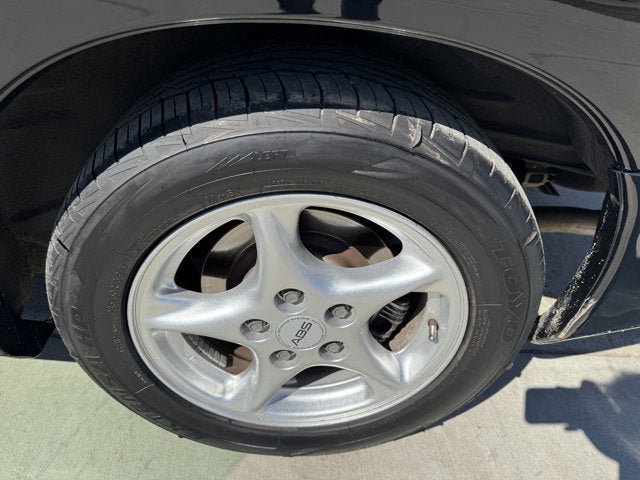 Used 1995 Pontiac Firebird Formula RWD image 23