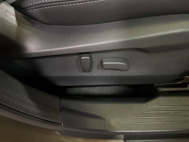 Certified 2025 Subaru Outback Limited image 68