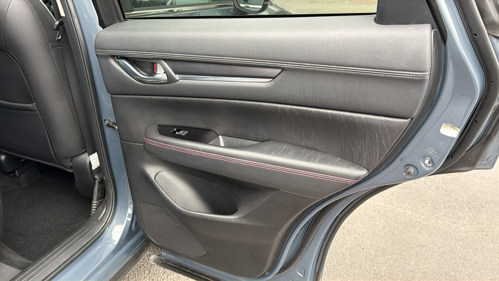 Certified 2024 MAZDA CX-5 Carbon Edition image 30