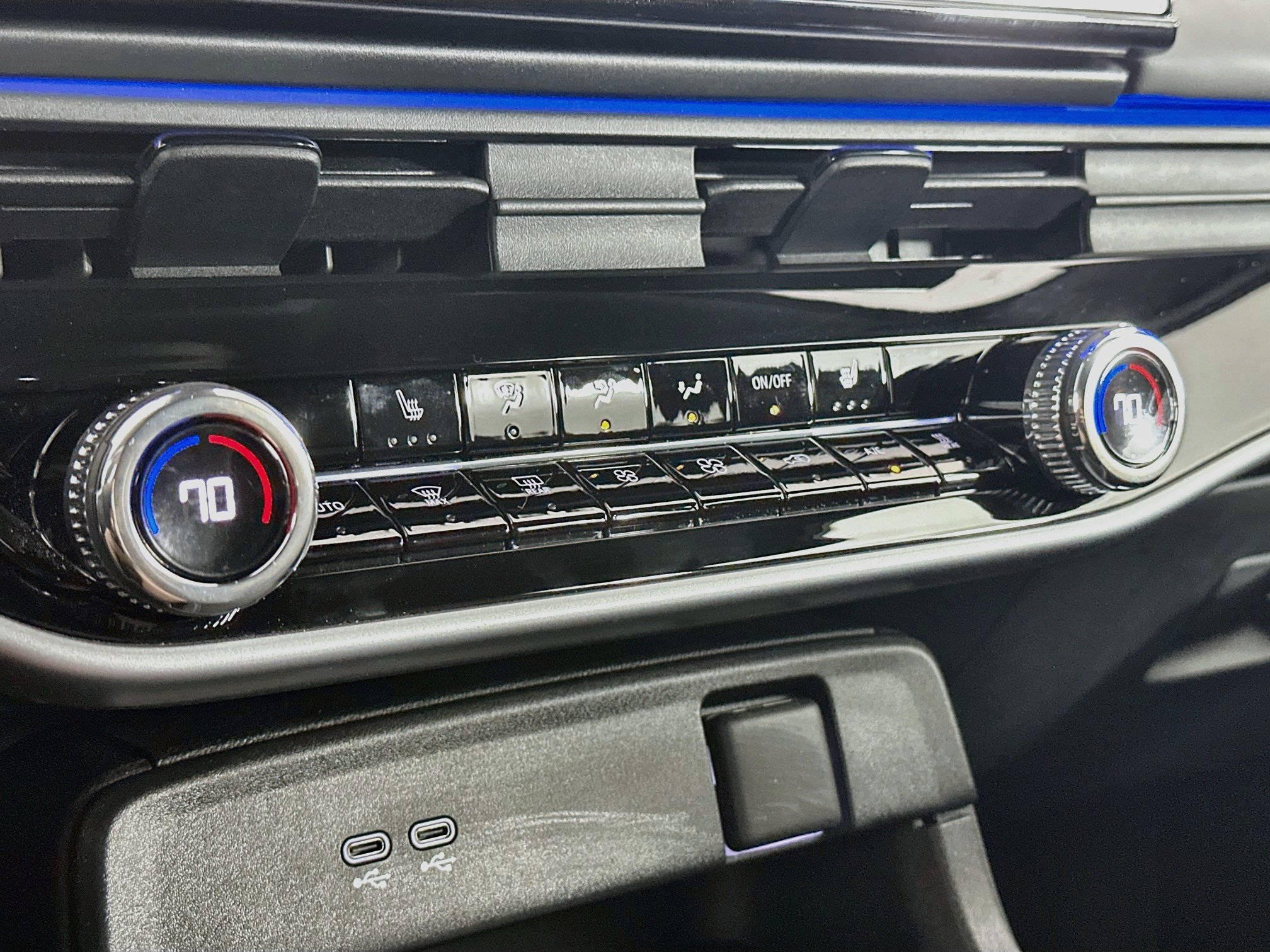 Used 2025 Honda Prologue Touring image 24