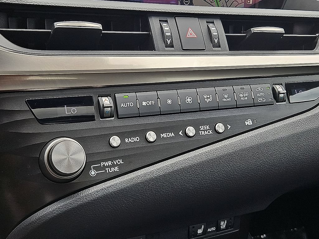 Used 2021 Lexus ES 250 w/ Premium Package AWD/4WD image 14