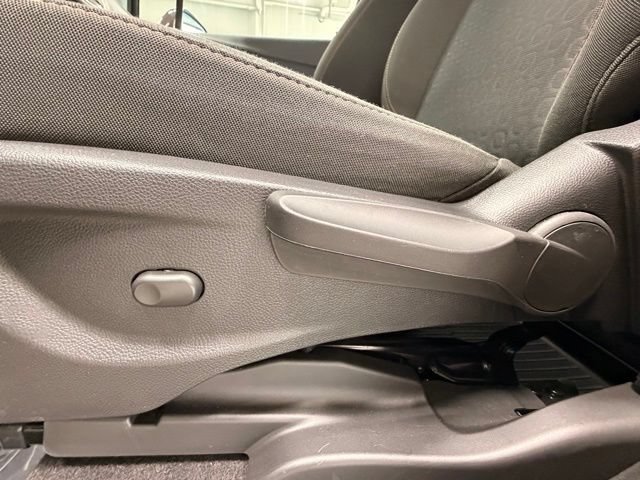 Used 2022 Chevrolet Trax LS w/ Tint and Cruise Package AWD/4WD image 18
