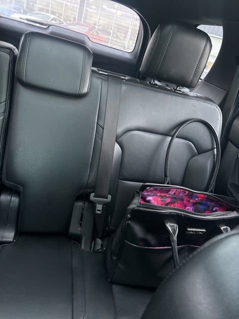 Used 2016 Ford Explorer XLT w/ Equipment Group 202A image 34