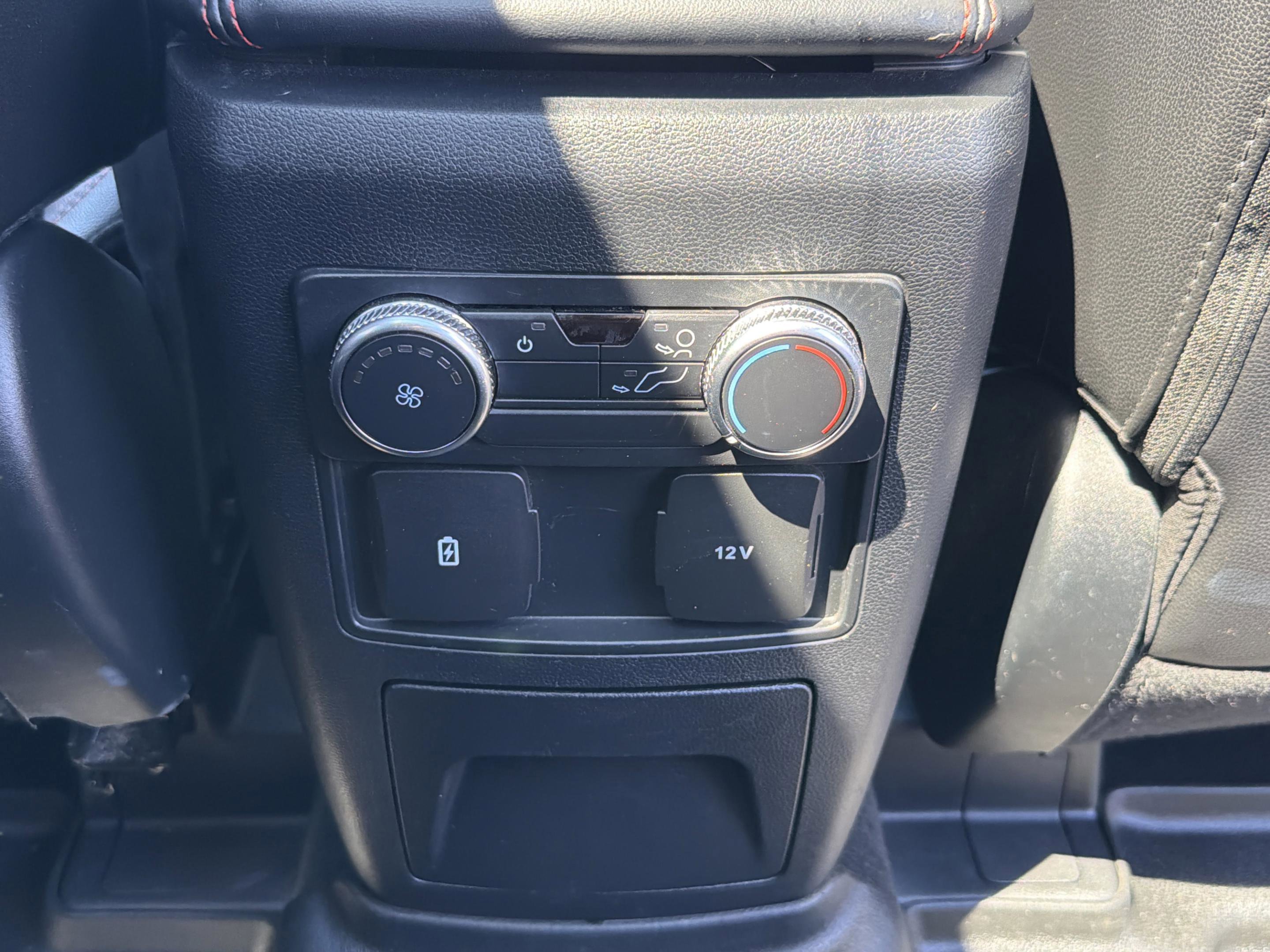 Used 2022 Ford Explorer ST-Line w/ Class IV Trailer Tow Package image 12