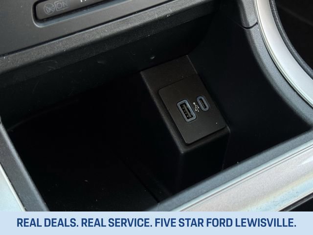 Used 2024 Ford Edge SEL image 19