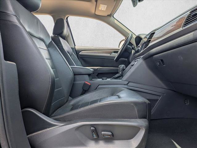 Used 2019 Volkswagen Atlas SEL Premium AWD/4WD image 16