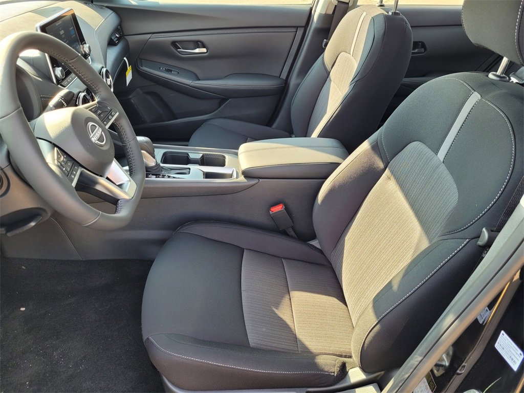 New 2025 Nissan Sentra SV w/ All-Weather Package image 8