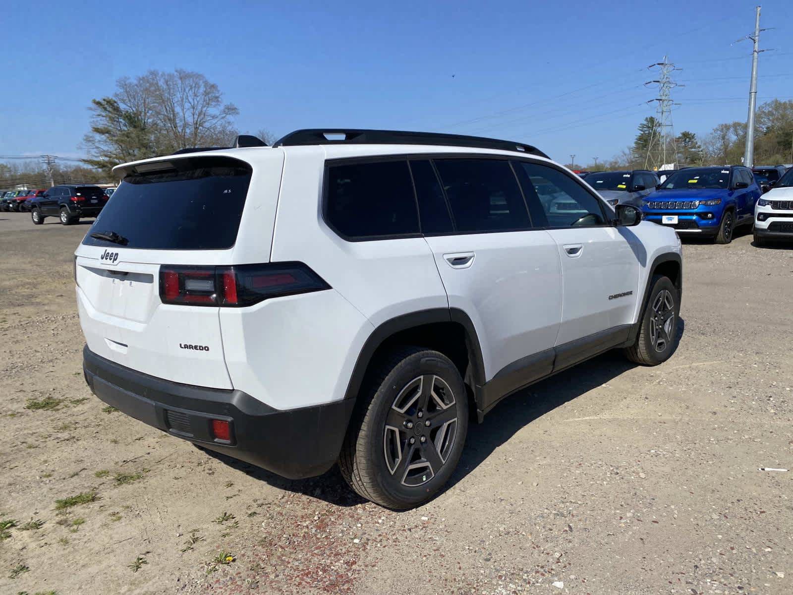 New 2026 Jeep Cherokee Laredo AWD/4WD image 3
