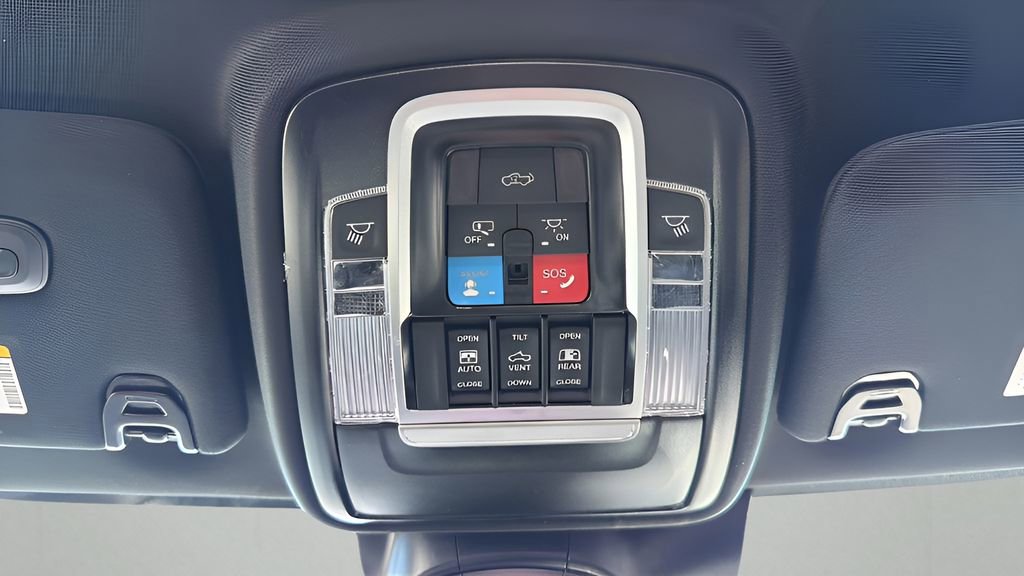 Used 2026 RAM 2500 Laramie image 34