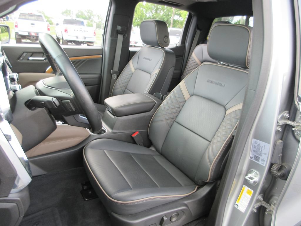 Certified 2024 GMC Canyon Denali AWD/4WD image 23