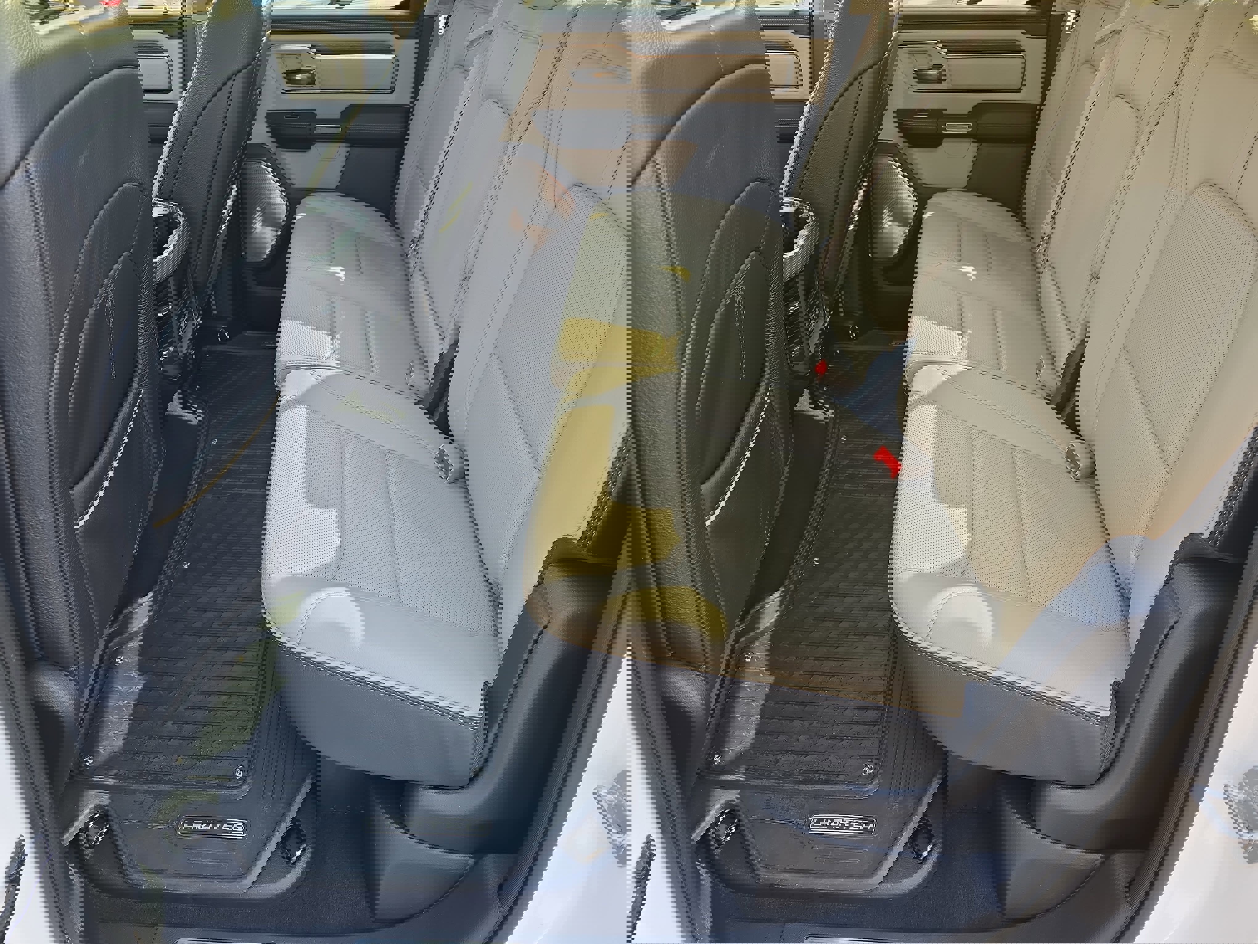 Used 2019 RAM 1500 Limited image 16