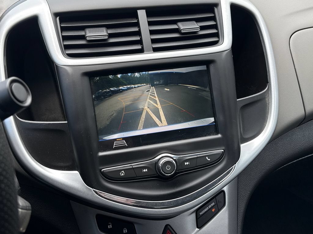 Used 2018 Chevrolet Sonic LT FWD image 12