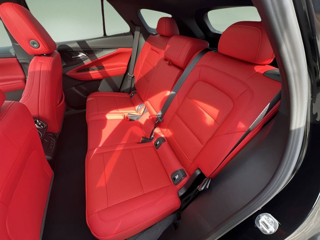 Certified 2025 Chevrolet Blazer EV SS w/ Performance Package image 24