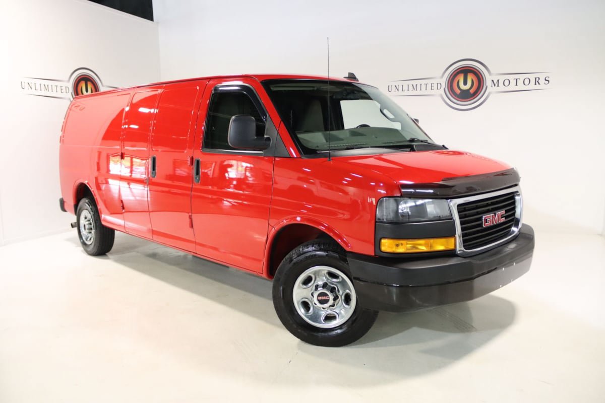 Used 2023 GMC Savana 3500 Extended w/ Driver Convenience Package RWD image 6