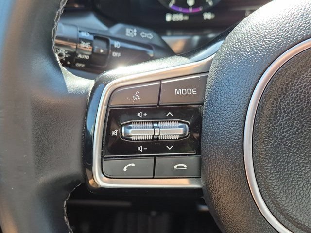 Used 2023 Kia Sorento SX AWD/4WD image 25