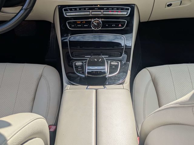 Used 2018 Mercedes-Benz E 300 image 18