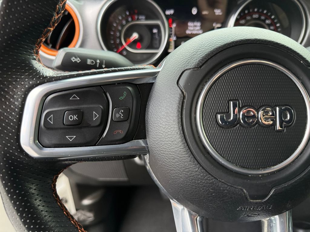 Certified 2022 Jeep Gladiator Mojave w/ LED Lighting Group AWD/4WD image 25