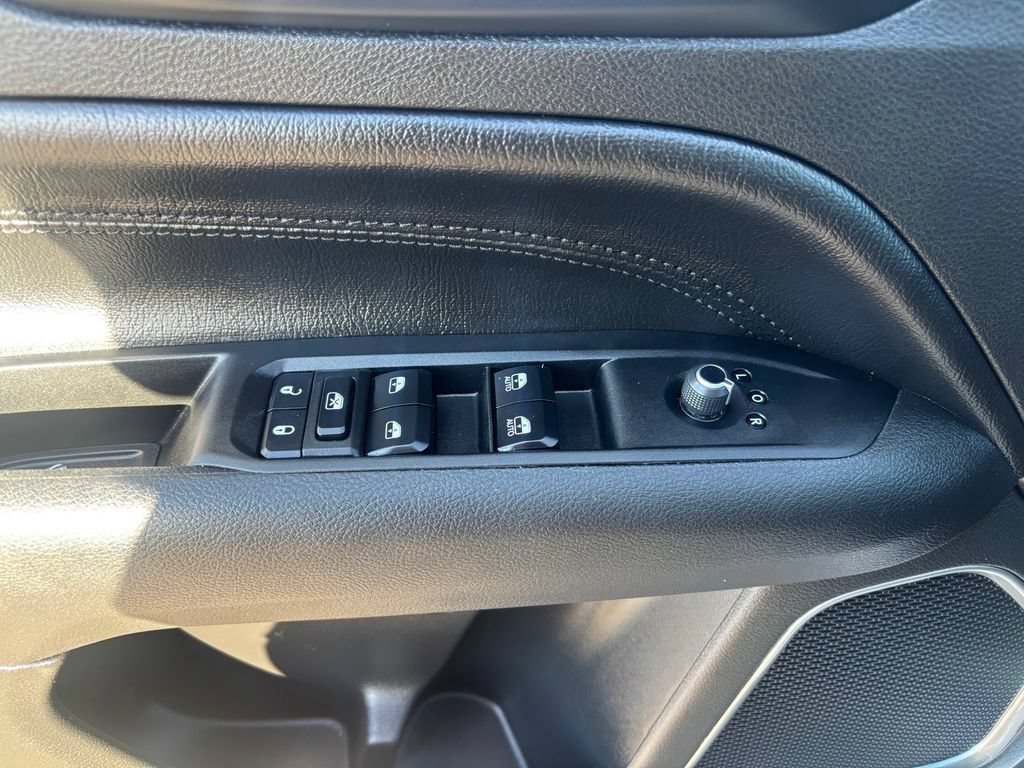Used 2024 Jeep Compass Latitude AWD/4WD image 10