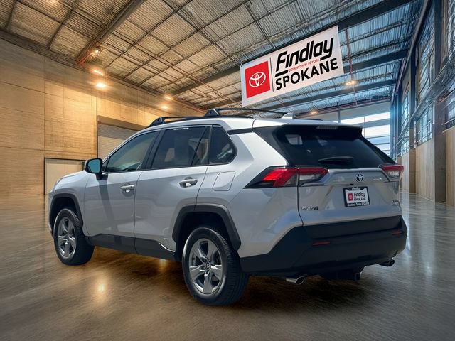 Used 2022 Toyota RAV4 XLE w/ XLE Grade Weather Package AWD/4WD image 6