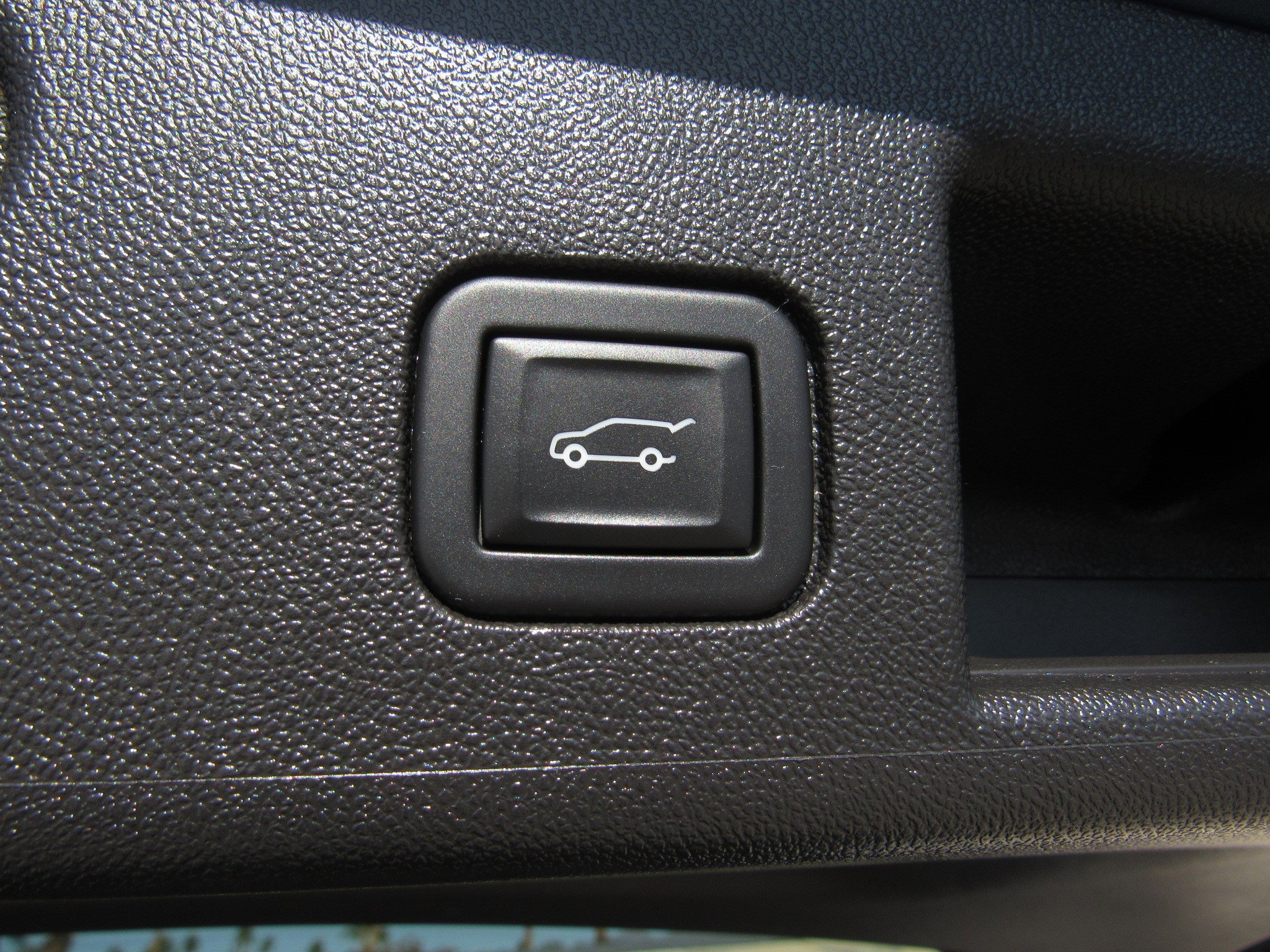 Used 2024 Chevrolet Equinox LT image 13