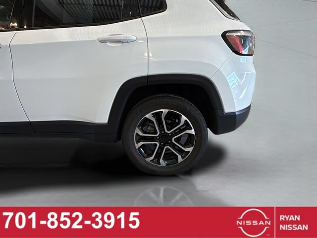 Used 2024 Jeep Compass Limited AWD/4WD image 21