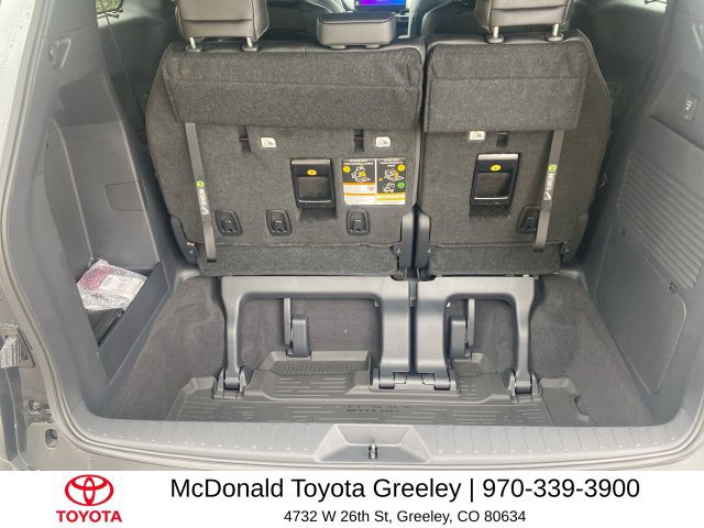New 2026 Toyota Sienna XLE Woodland Edition AWD/4WD image 25