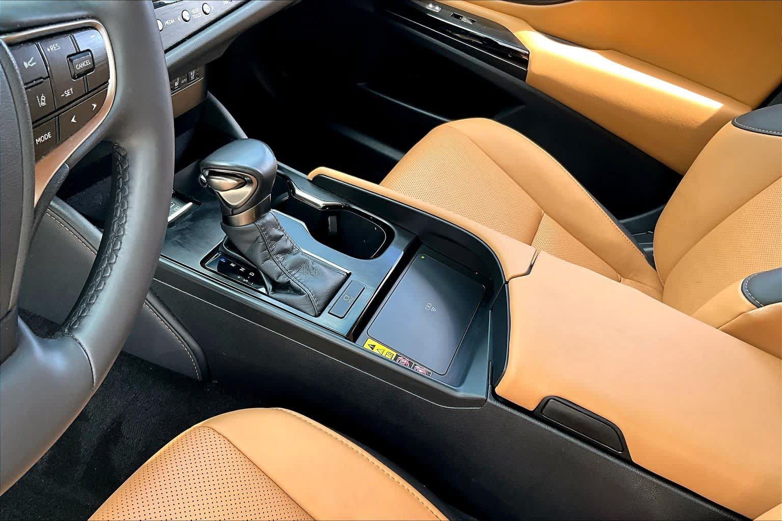 Used 2023 Lexus ES 350 w/ Premium Package FWD image 14