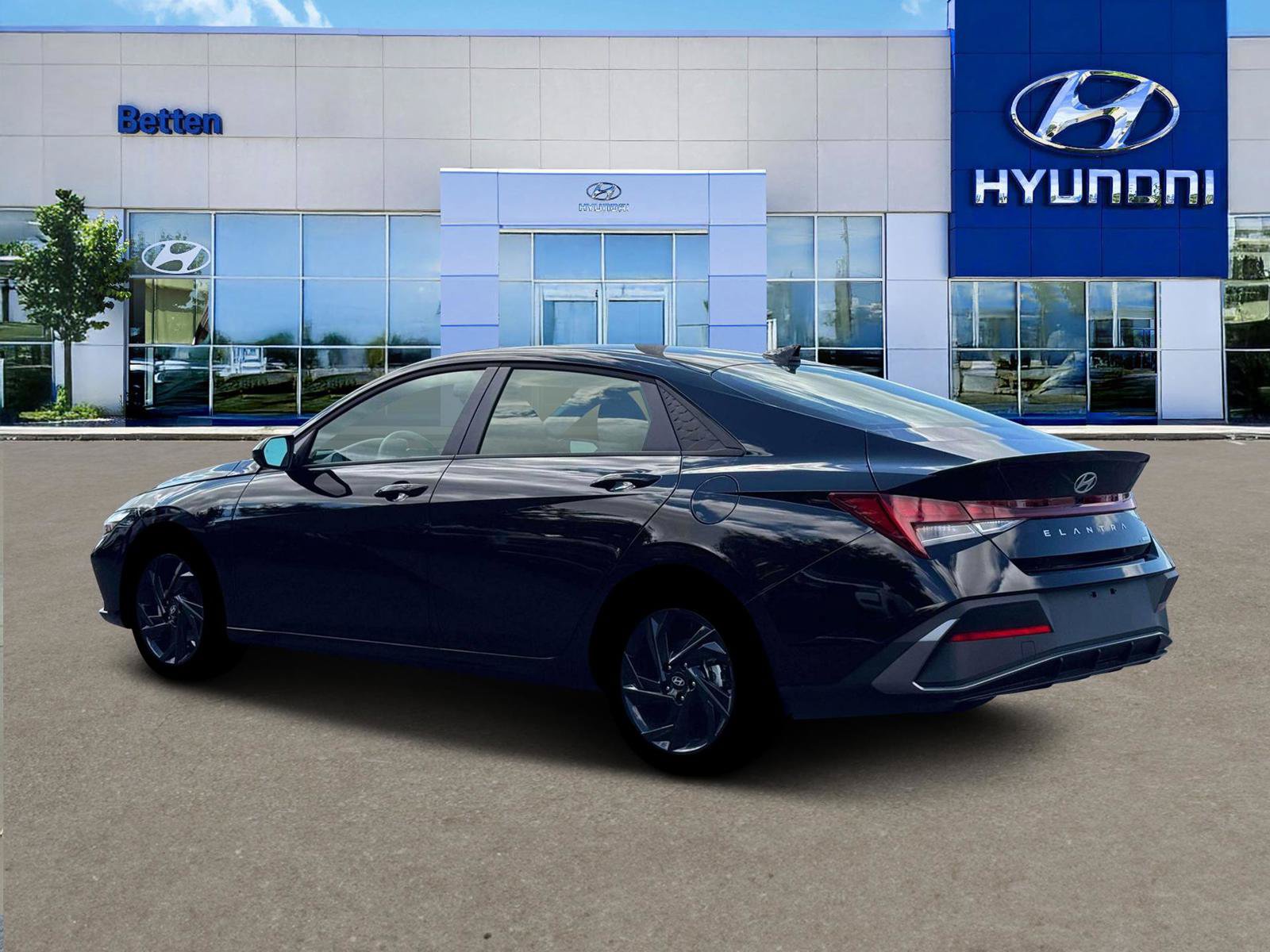 New 2026 Hyundai Elantra SEL FWD image 4