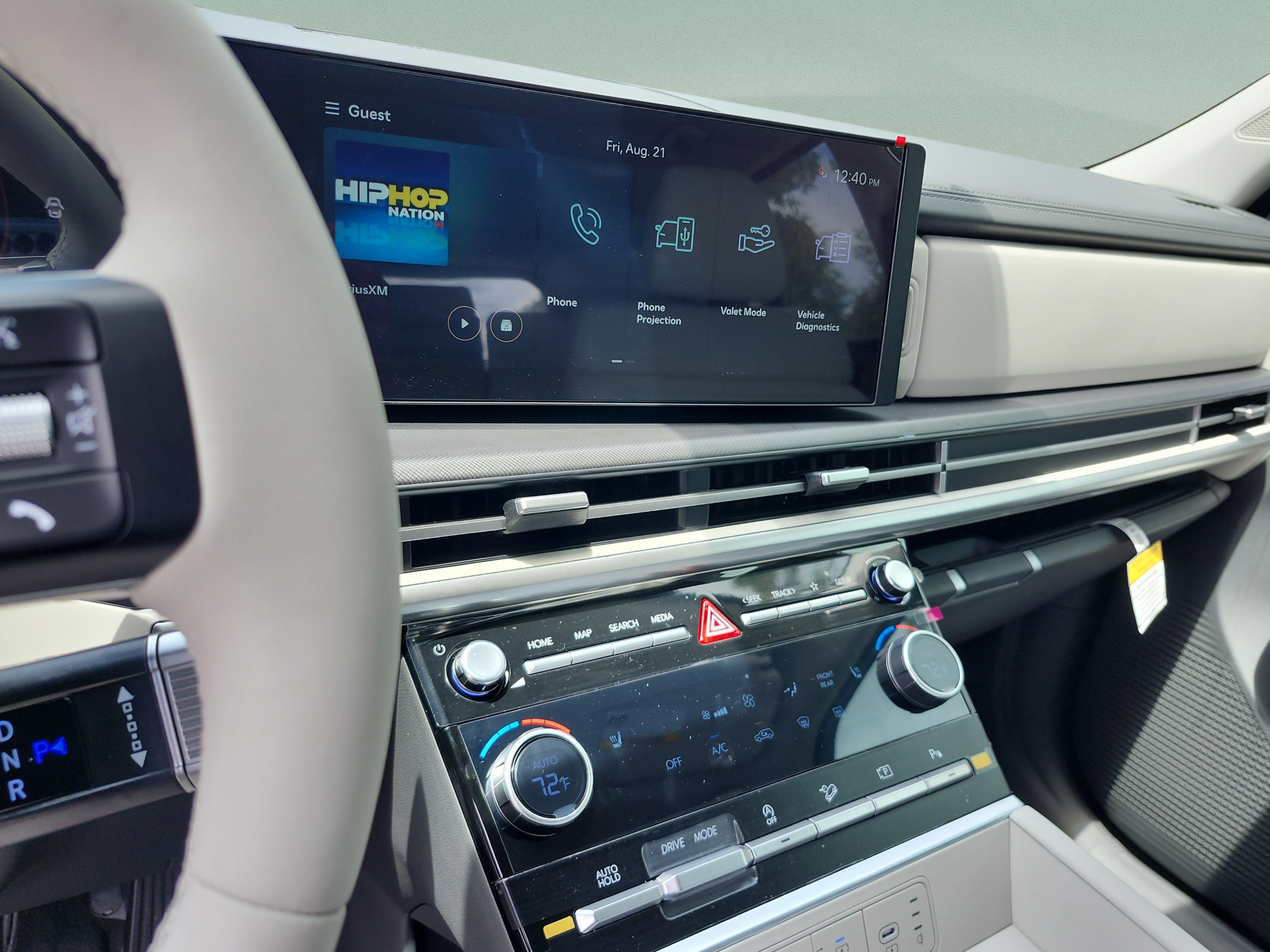 New 2027 Hyundai Santa Fe SEL FWD image 11