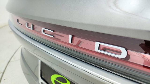Used 2023 Lucid Air Touring AWD/4WD image 16