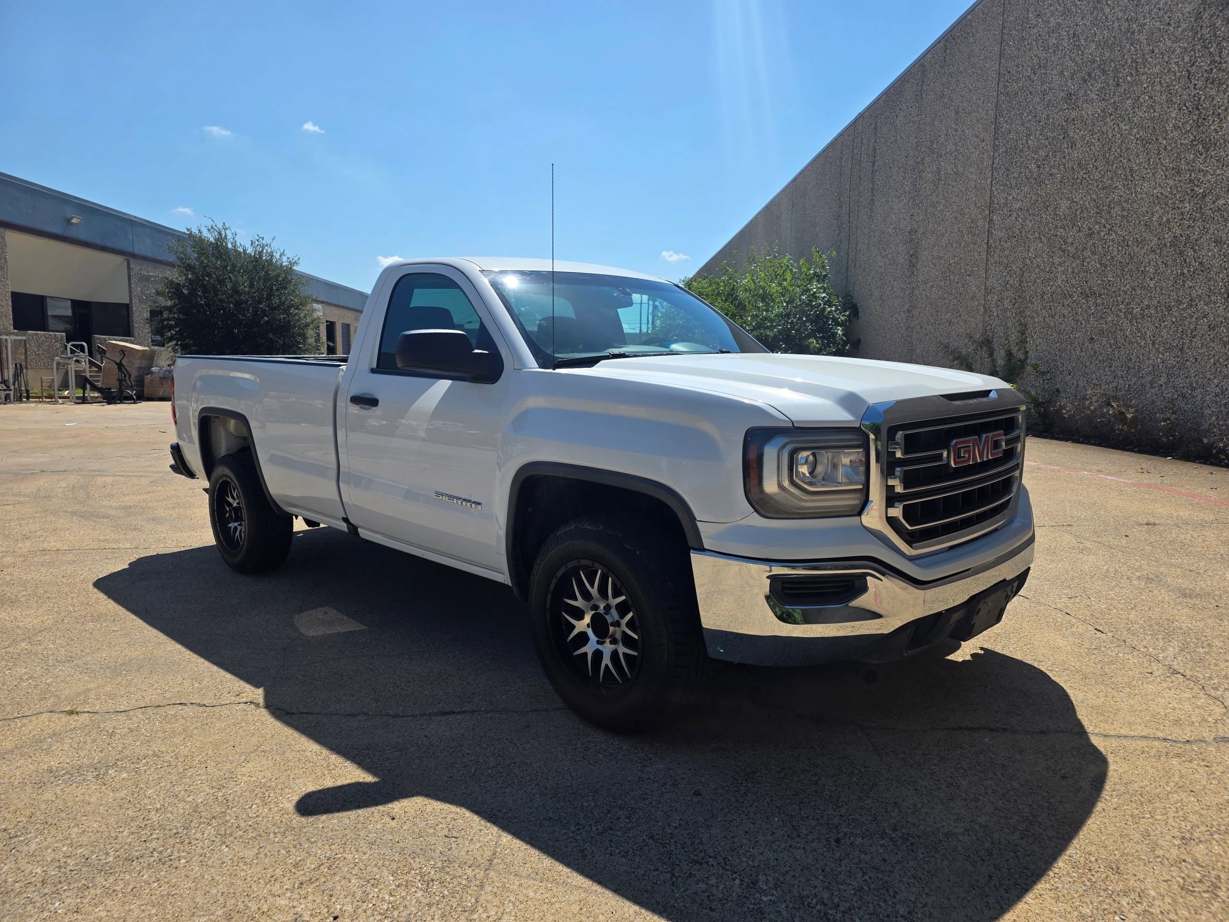 Used 2016 GMC Sierra 1500 2WD Regular Cab image 26