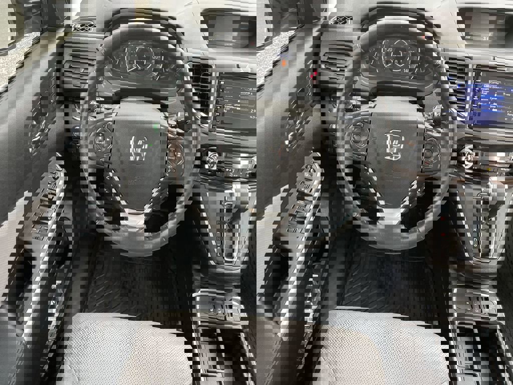 Used 2016 Honda CR-V Touring image 14